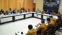Kebijakan PNS adil dan akuntabel dibahas dalam rapat fasilitasi Kemenkum Sulteng tentang tambahan penghasilan PNS Parigi Moutong.