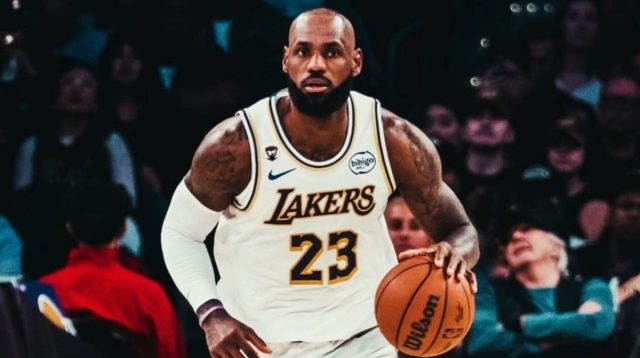 LeBron James Triple-Double Spektakuler