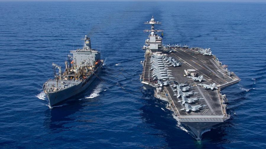 USS Abraham Lincoln dan kelompok tempur kapal induk Amerika Serikat di Laut Arab, terkait rencana Trump kirim kapal induk ke Iran